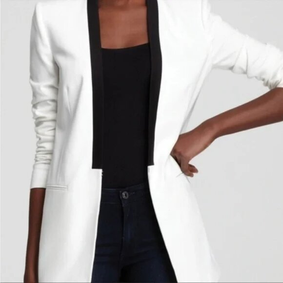 EUC BCBGMaxazria Lawson Blazer, Size XS - Picture 5 of 12